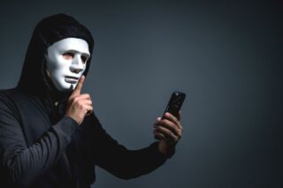 Repérez les escrocs et protégez-vous des arnaques en cryptomonnaies